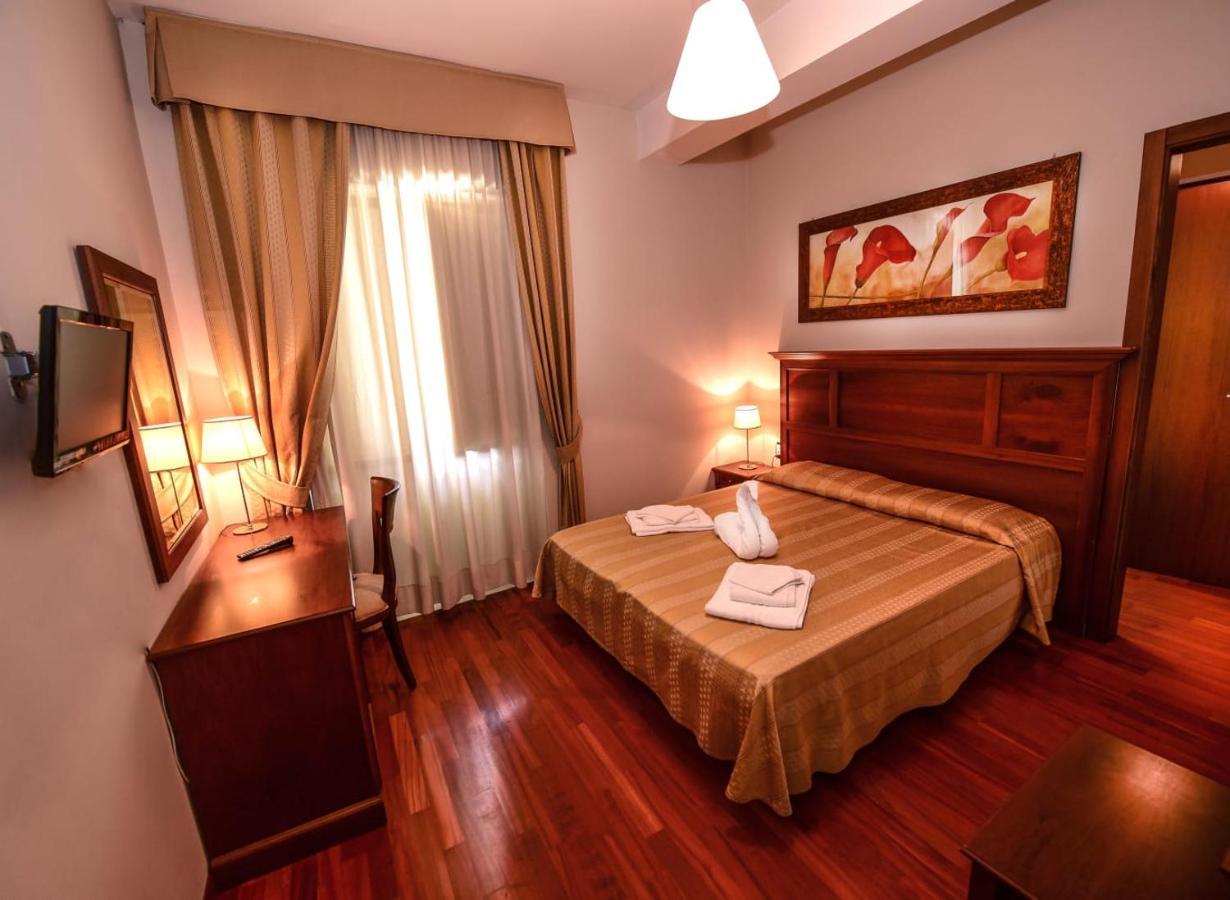Albergo La Locanda Degli Apolidi Atena Lucana Εξωτερικό φωτογραφία